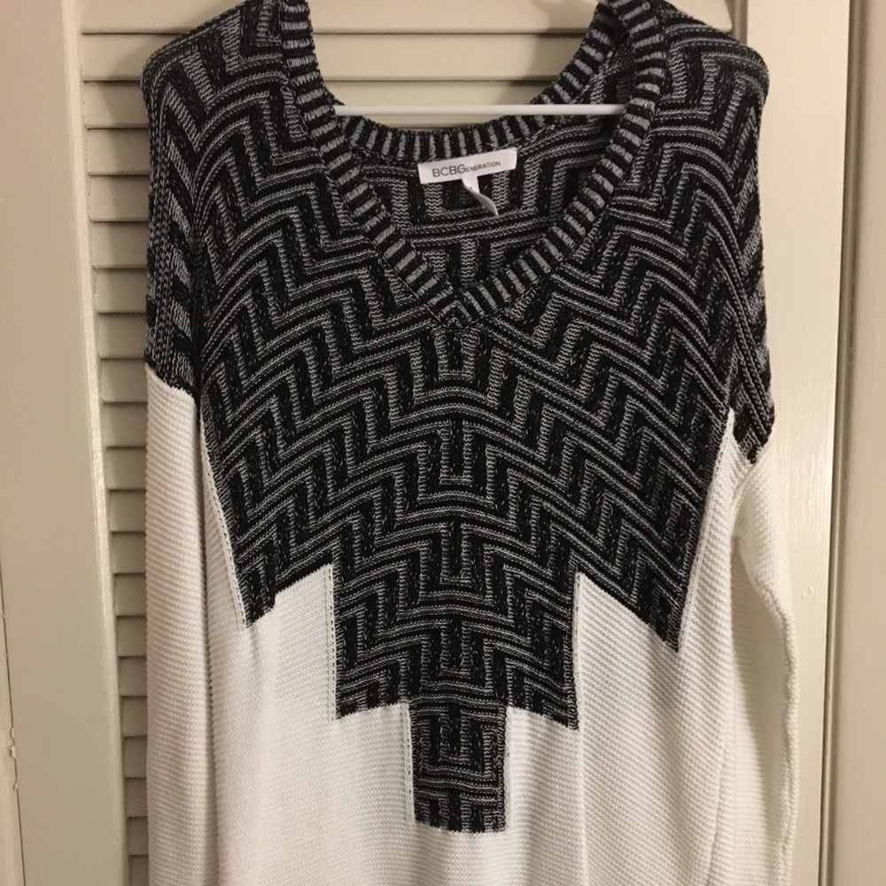 BCBG sweater